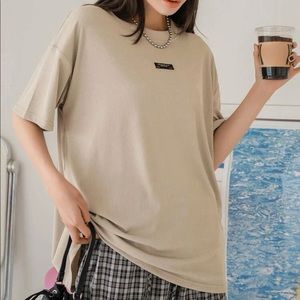 DAZY Letter Patched Drop Shoulder Tee